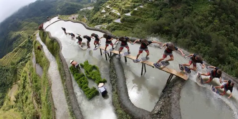 Wakeskating en las lantaciones de arroz de Banaue.