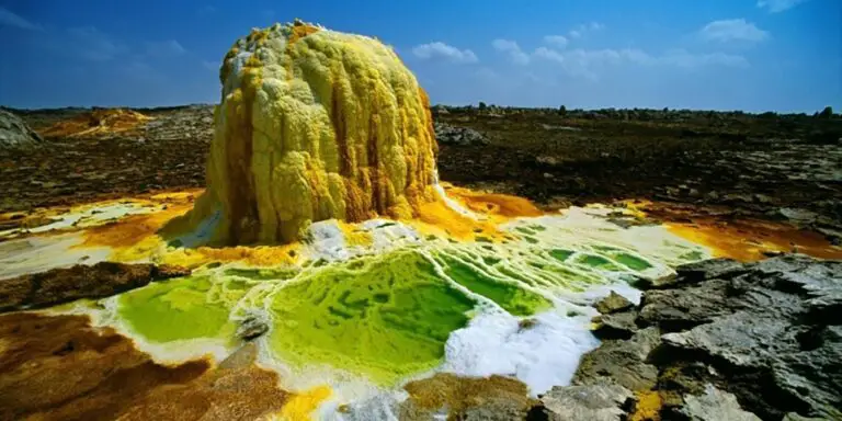 Formación geológica en el increíble desierto de Danakil.