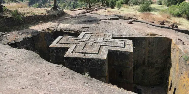 Construido durante el siglo XIII Beta Giyorgis es uno de los templos más misteriosos y llamativos del planeta tierra.