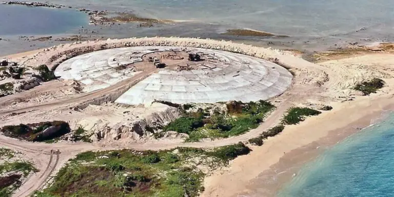 El basurero nuclear Cactus Dome.