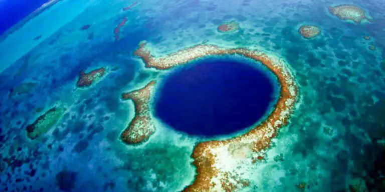 Gran agujero azul de Belice.