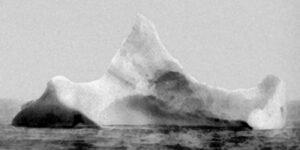 Fotografía del iceberg que hundió al RMS Titanic.