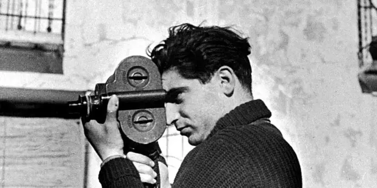 Fotografía de Robert Capa tomada por Gerda Taro.