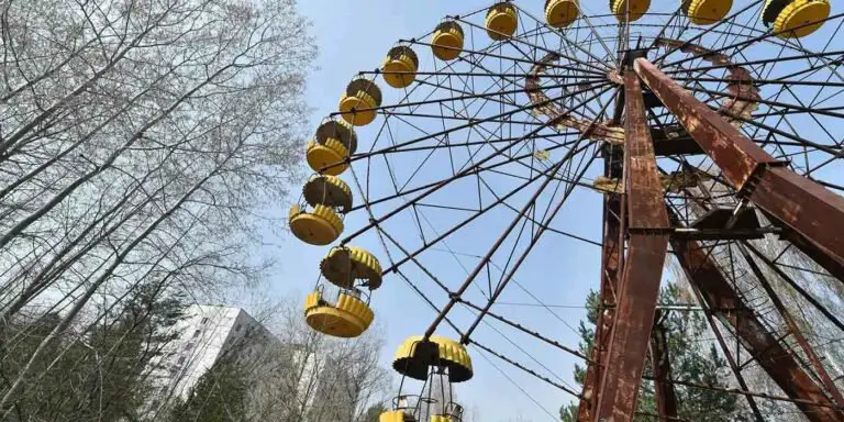 Rueda de la fortuna de Pripyat, el pueblo cercano a la planta nuclear de Chernobyl.