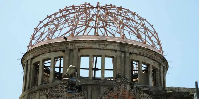 Domo Hiroshima, considerado como un monumento a la paz de Hiroshima y Nagasaki.